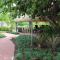 Tropical Cottages