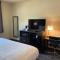 Cobblestone Inn & Suites - Forest City