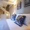 Deluxe Apartment Casa Flores with Sea View & Terrace - 罗维尼