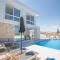 Vie Bleu Villas