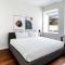 Kislak 405 Luxurious 1BR Retreat Above the City