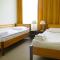 Baza Hotelowa Bobrowiecka 9