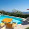 Villa Mario, piscina privata,aria cond,immersa nel verde,campagna Toscana - Pistoia