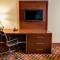 Comfort Suites Airport