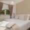 Marula holiday home - with heated pool