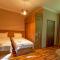 4 Rooms