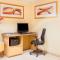 CLT Airport Inn & Suites