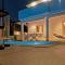 Marula holiday home - with heated pool