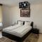 CHIC CITY Rooms