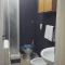 B&B METRO’ CENTRAL LINE - one train every 2 minutes -only wc in the rooms - reg Lazio 11644