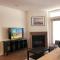 "Resort Style amenities walk to UCLA" w Pool & Parking B2 - Лос-Анджелес