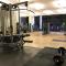 "Resort Style amenities walk to UCLA" w Pool & Parking B2 - Лос-Анджелес