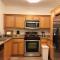 "Resort Style amenities walk to UCLA" w Pool & Parking B2 - Лос-Анджелес