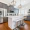Stunning 4BR-5BR near French Quarter Homes by Hosteeva