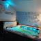 Couples Country Escape includes Private Indoor Pool and Hot tub in North Wales - Bagilt