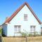 Bild Beautiful Home In Alt Bukow With 3 Bedrooms And Wifi