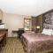 Super 8 by Wyndham St. Cloud