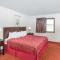 Days Inn & Suites by Wyndham Des Moines Airport