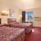 Rodeway Inn Winslow I-40