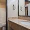 Best Western Regency Inn & Suites