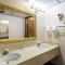 Quality Inn & Suites Salina West