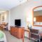 Comfort Inn & Suites West Chester - North Cincinnati