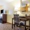 Comfort Suites Clinton near Presbyterian College