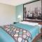 Super 8 by Wyndham Pittsburgh PA Airport-University Area