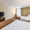 Comfort Inn & Suites Greenwood near University
