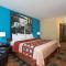 Super 8 by Wyndham Rochester Mayo Clinic Area