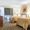 Quality Inn & Suites Palm Island Indoor Waterpark