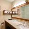 Comfort Inn & Suites Bellevue - Omaha Offutt AFB