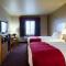 Best Western Golden Prairie Inn and Suites