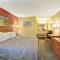 Super 8 by Wyndham La Marque TX/Texas City Area