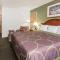 Super 8 by Wyndham Pittsburgh/Monroeville Super 8 by Wyndham Pittsburgh/Monroeville