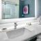 Cambria Hotel Milwaukee Downtown
