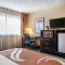 Quality Inn & Suites Mall of America - MSP Airport