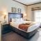 Comfort Suites University Drive
