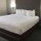 Best Western Plus Paper Valley Hotel