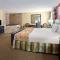 Ramada by Wyndham Bettendorf