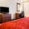 Suburban Studios Kansas City Airport North