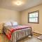 2 Mi to Grand Lake Cabin with Fireplace and Library!