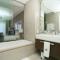 305 Sandton Skye Apartments