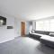 The Spinney - Perfect for Contractors, Large Groups & Families