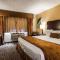Best Western Plus the Four Corners Inn