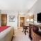 Comfort Inn & Suites Near Lake Guntersville