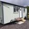 Wee Highland Hideaway Hut