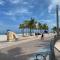 Hollywood Beach Apartments - Walk to the Beach