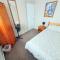 Wentworth Apartment with 2 bedrooms, Superfast Wi-Fi and private parking - Sittingbourne