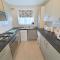 Wentworth Apartment with 2 bedrooms, Superfast Wi-Fi and Parking - Sittingbourne